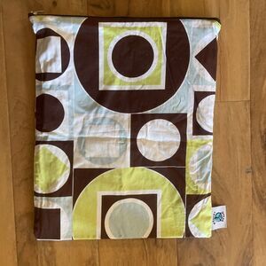 Planet Wise Wet Dry Bag Groovy Print Cloth Diaper Bag Travel Pouch Made in USA